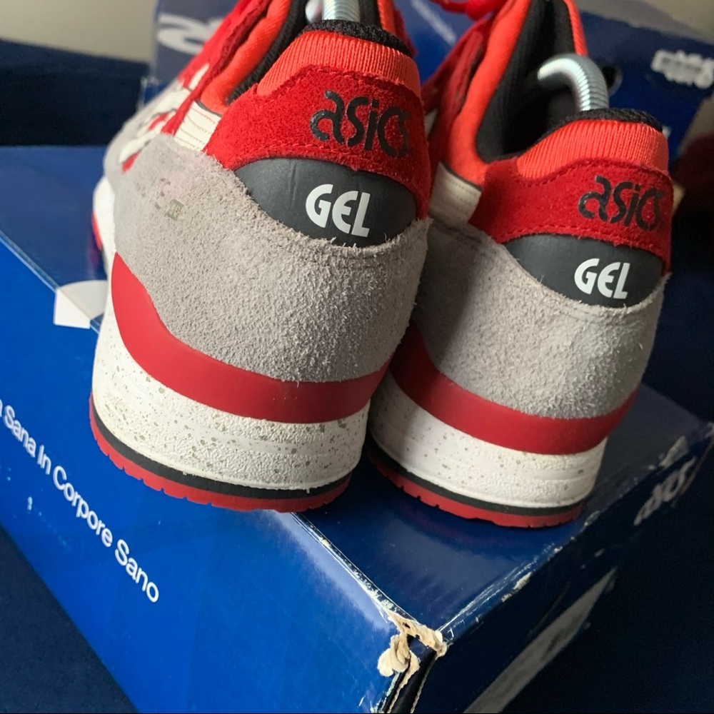 SOLD! ASICS Gel-Lyte III - Picture 5 of 6